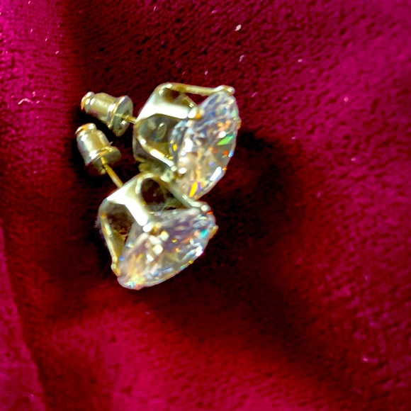 Crystal and silver stud earrings NWOT - Picture 3 of 5